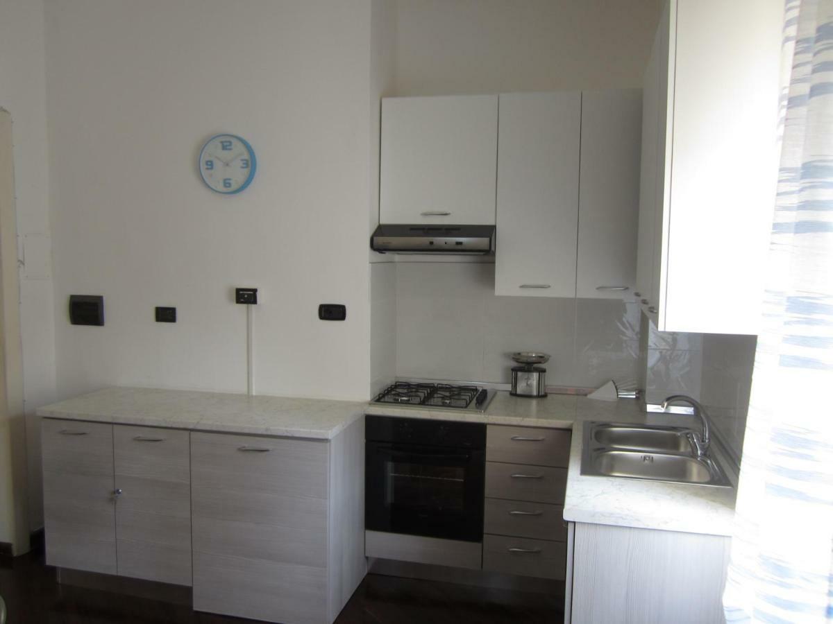 Appartamento Velia ซาแลร์โน ภายนอก รูปภาพ