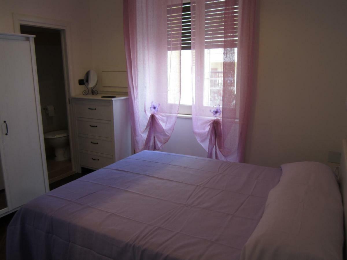 Appartamento Velia ซาแลร์โน ภายนอก รูปภาพ