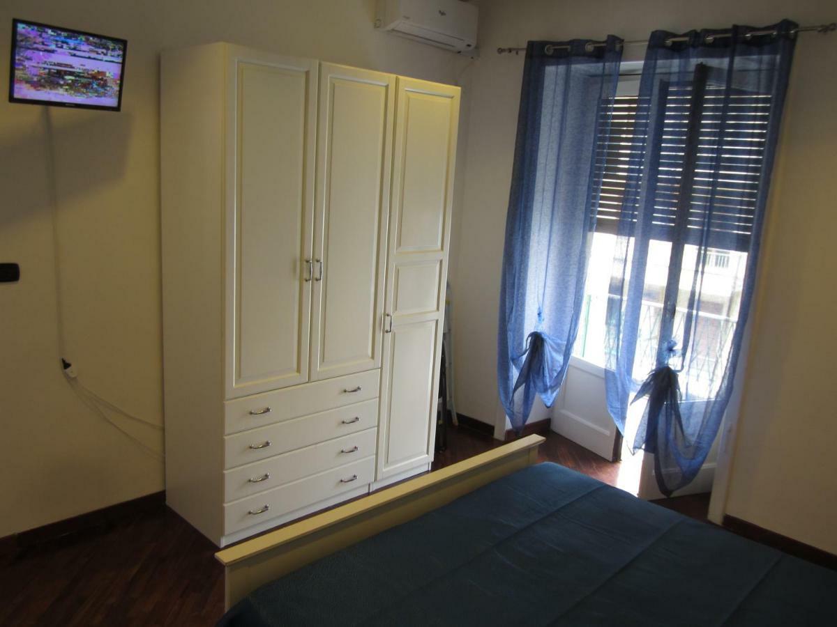 Appartamento Velia ซาแลร์โน ภายนอก รูปภาพ