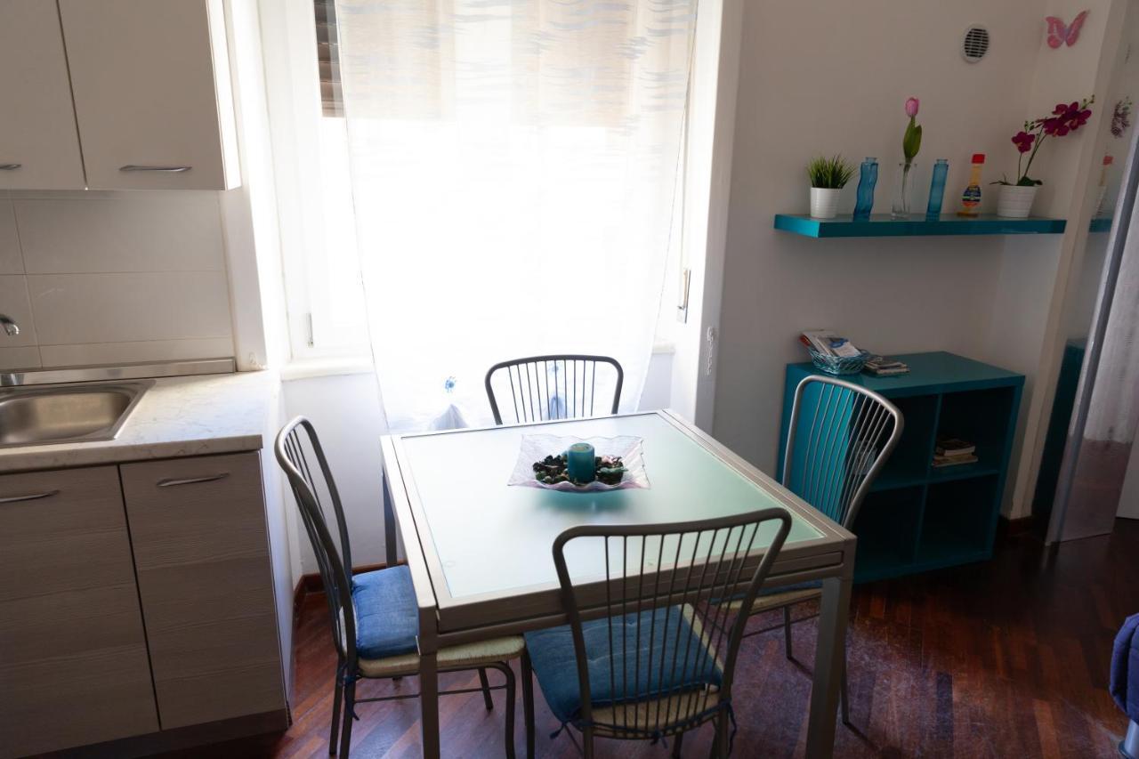 Appartamento Velia ซาแลร์โน ภายนอก รูปภาพ